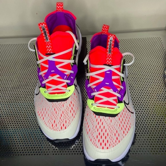 Nike DimSix React Vision | sneakers | Like New | size 7Y fits women 8.5 - Picture 6 of 11